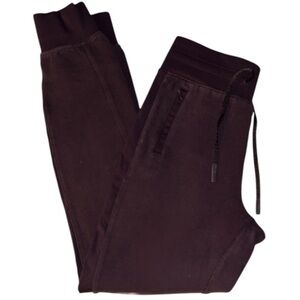 Lululemon Get Going Jogger 28.5"
Black Cherry size 2